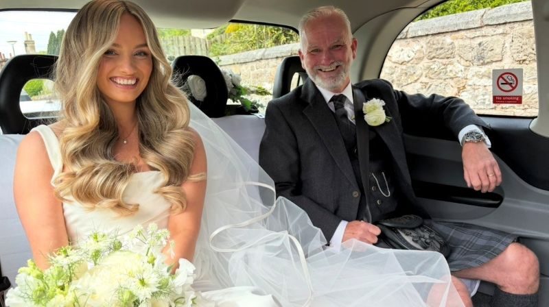 Electric wedding taxi